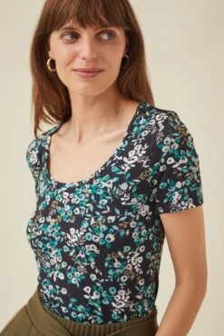 Cara Viscose Tee -Outlet Sleek Vest Store 0011 CARA LOUISA 2465 web