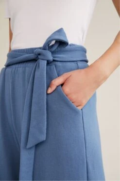 Coco Luxe Fleece Pants -Outlet Sleek Vest Store 0117 Coco Luxe Tempest Blue 05036 web