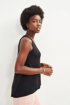 Sabel Dream Knit Tank - Black -Outlet Sleek Vest Store 0193 Sabel Black 1177 web 768c3c9a 879c 4e28 8d54 9a9cebefcd9b