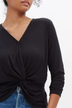 Stinson Long Sleeve Dream Knit Tee - Black 7 Stinson Long Sleeve Dream Knit Tee - Black -Outlet Sleek Vest Store 0300 Stinson Black 5811 Web e4e3adb4 f534 49b2 8b4c 013d346c8010