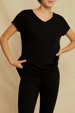 Stella Dream Rib Tee - Black -Outlet Sleek Vest Store 0320 Stella Top Black 3738 web 3d0c5e45 9219 4e1a 8bd5 ad77237ca847