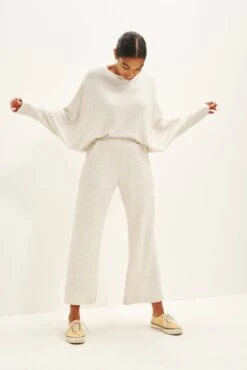 Willow Scallop Knit Pants - ReAmour -Outlet Sleek Vest Store 0327 Willow Scallop Natural Birch 1765 web 47973fd0 dd59 4e1a 858d 8c5af4eef8ef