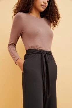 Rowan Zero-Waste Pant - Black -Outlet Sleek Vest Store 0356 Rowan Zero Waste Pant Black 2187 web 7fc0031c 85be 4d20 9bd0 ba79857f691c