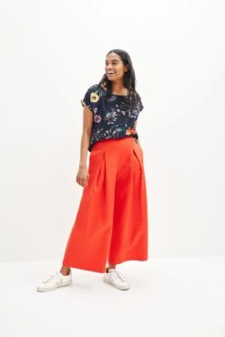 Deslin Pant - Zinnia - ReAmour -Outlet Sleek Vest Store 0369 Deslin Zinnia 1675 web f65ebc2a 0d3e 41e9 8e88 e499859c0918