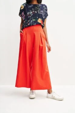 Deslin Pant - Zinnia - ReAmour -Outlet Sleek Vest Store 0369 Deslin Zinnia 1691 web 8ea68f78 96d0 4a3b ae24 168b0ed417c2