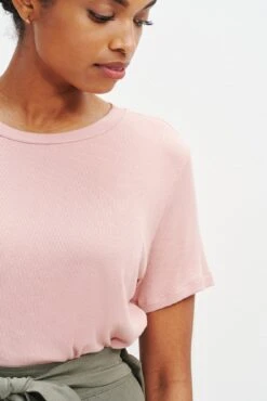 Berkeley Dream Rib Tee - Rose 7 Berkeley Dream Rib Tee - Rose -Outlet Sleek Vest Store 0372 SS Berkeley Dream Rib Rose 0740 Web 1498a860 f5df 453d bd24 7357eacc7c21