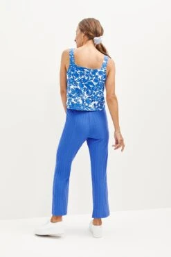 Gwen Ribbed Pants - Lapis -Outlet Sleek Vest Store 0389 Gwen Lapis 0542 web 9908f5d5 e52f 4fa1 bd84 0f48a849a2e3