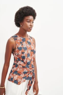Natalie Upcycled Tank - Lipari Floral - ReAmour -Outlet Sleek Vest Store 0458 Natalie Lipari Floral v2 1846 web 0a39cb6f c674 4692 ade2 4cf40a6dbe1c