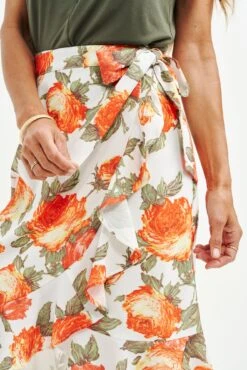 Rihanna Upcycled Skirt 11 Rihanna Upcycled Skirt -Outlet Sleek Vest Store 0500 Rihanna Seville Floral 2656 web