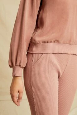 Mari Mixed Cupro Top - Quartz -Outlet Sleek Vest Store 0508 Mari Quartz 5604 web 3674612e dcc5 4667 80bc f126cf02d977