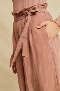 Gael Cottonseed Cupro Pants - Quartz -Outlet Sleek Vest Store 0549 Gael Quartz 2034 web 885115e8 5771 4f9b abc2 a8363db722c6