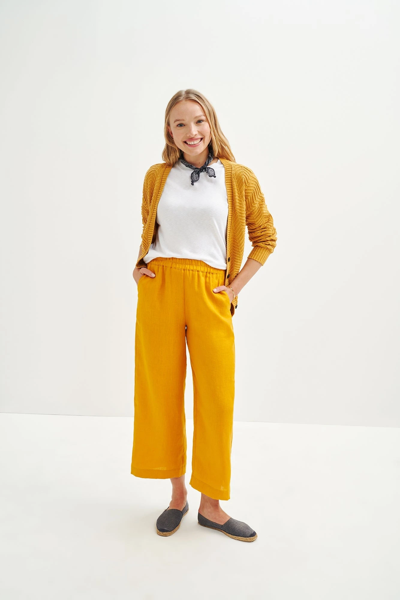 Salice Linen Pants - ReAmour 7 Salice Linen Pants - ReAmour - Image 7