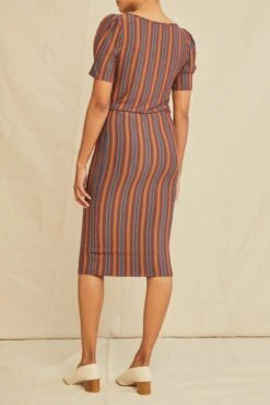 Yuma Dream Knit Skirt - Rivoli Stripe -Outlet Sleek Vest Store 0648 Yuma Stripe Rivoli Stripe 1223 web 67151a41 b6b9 4bcd ab06 e96e4d920baa