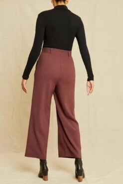 Charlie Wide Leg Pant - Pinot -Outlet Sleek Vest Store 0761 Charlie Pinot 2606 web 0d2b8f50 1f22 4775 9dc0 b899261d8d89