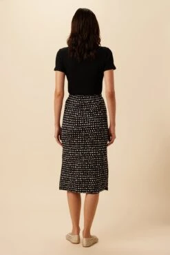 Vindy Viscose Knit Skirt - Valencia Dot Black -Outlet Sleek Vest Store 10276 Vindy Viscose Valencia Dot Black 3