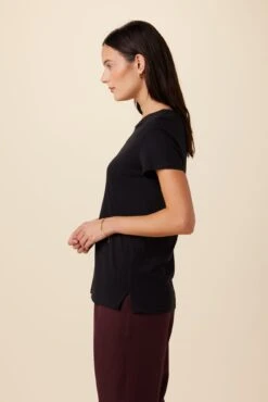 Leif Reverie Slub Tee - Black -Outlet Sleek Vest Store 1335 Leif Black 2 cbe81888 c2b3 408e a163 f2423b9cdc90