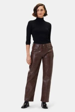 AGOLDE Sloane Jean - Cola 8 AGOLDE Sloane Jean - Cola -Outlet Sleek Vest Store 3RDPA6101 Sloan Cola 4 3d778f36 92b7 4202 86af d4af8f26b427