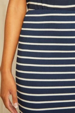 Yuma Dream Knit Skirt - Basque Stripe 7 Yuma Dream Knit Skirt - Basque Stripe -Outlet Sleek Vest Store 6089 Yuma Harbor Stripe Basque 0477 web 8c51366f 280c 483e 9609 f18ea68cba53