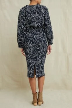 Casey Midi Skirt - Larkspur -Outlet Sleek Vest Store 7601CaseyLarkspur 3659 web acaf805e dc67 4f62 99f6 43bf1fd3c295