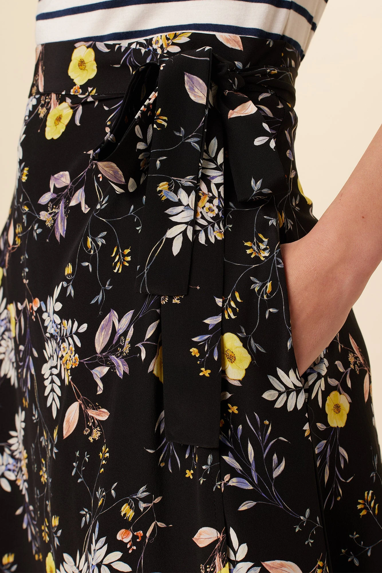 Blaze Washable Silk Wrap Skirt - French Jardin Black 4 Blaze Washable Silk Wrap Skirt - French Jardin Black - Image 4