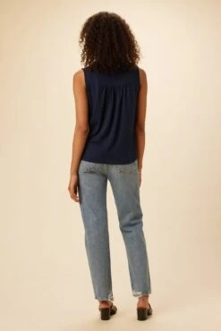 Hartley Reverie Slub Tank - Navy - ReAmour -Outlet Sleek Vest Store 9317 Hartley Navy 3 0ea3f3a1 ff78 4535 9b0a ce248911cc1c