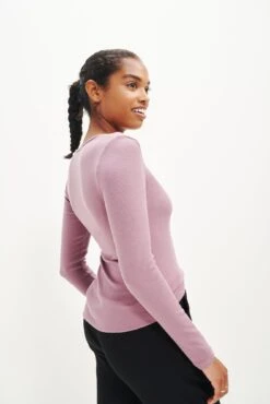 Itana Long Sleeve Dream Rib Tee - Lilac -Outlet Sleek Vest Store 9456 Itana Lilac 1606 web cb97a373 6f52 4c6e 8500 5c67e95df055