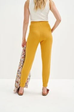 Skylar Dream Rib Joggers - Chai -Outlet Sleek Vest Store 9687 Skylar Dream Rib Chai 1113 web 078679bd f54d 4f17 a2bc 7c913feb24c2