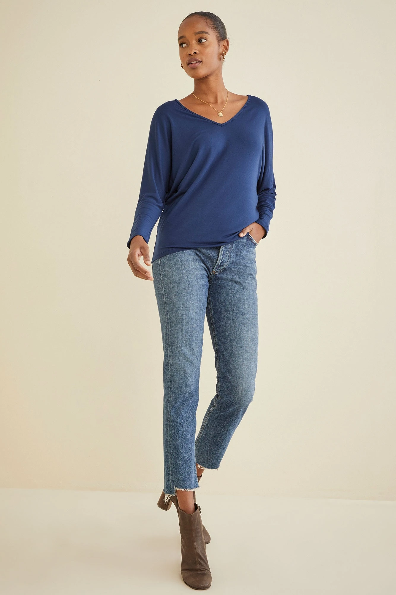 Mayr Long Sleeve Dream Knit Tee - Navy 2 Mayr Long Sleeve Dream Knit Tee - Navy - Image 2