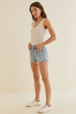 Lucinda Sweater Tank Top - ReAmour -Outlet Sleek Vest Store Lucinda Oatmeal 2572 web a3abfcaf 6640 486a a669 5214353bf782