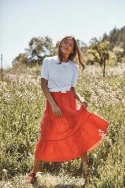 Jill Linen Skirt - Carmine